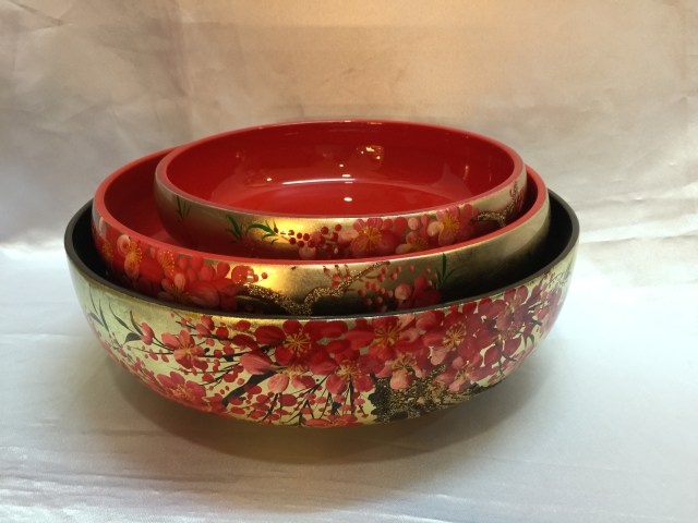 OF 3 SALAD BOWLS painted